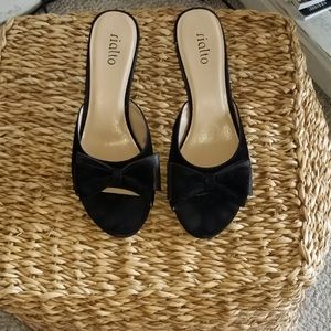 Black velvet mules
